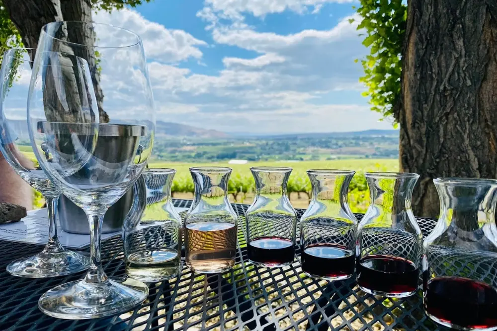 woodenville wine tour Woodinville wine tour limousine service Seattle